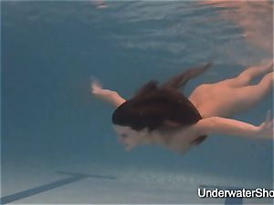 glamour underwater showcase of Natalia